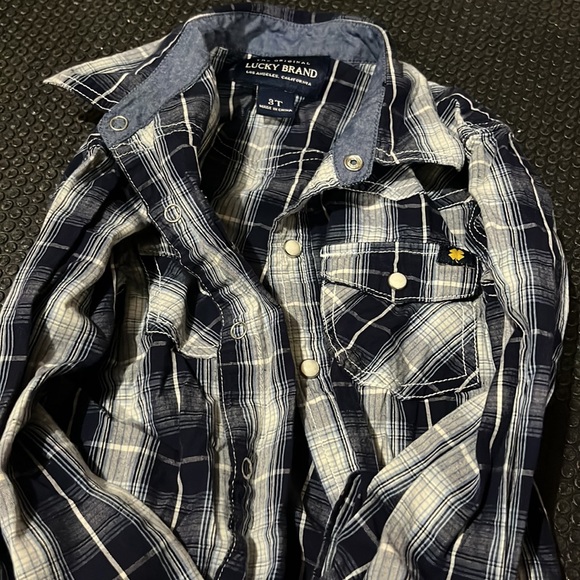 Lot of 6 Boys button down shirts size 3 - Picture 3 of 7